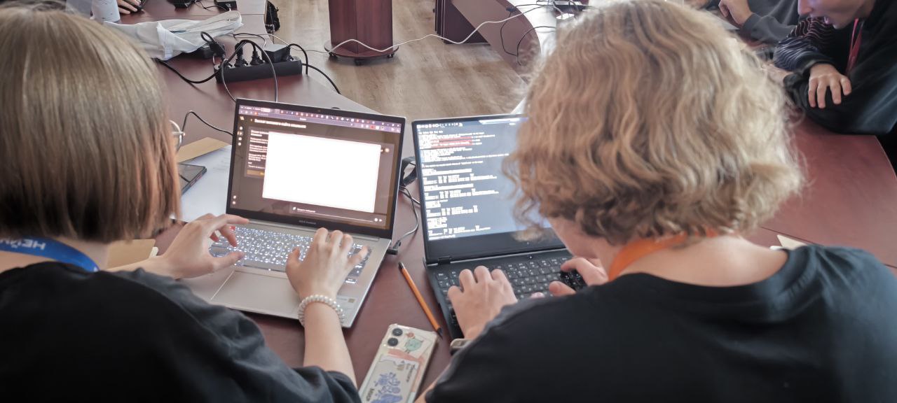 «Перспективный мониторинг» впервые провёл соревнования по ИБ в формате Red Team для школьников